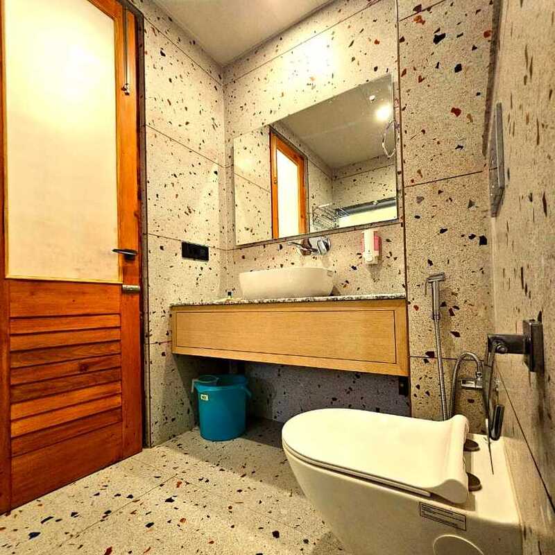 WhatsApp Image 2025-09-27 at 11.21.43 AM (1) (1)