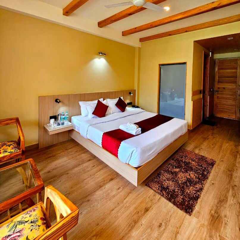 WhatsApp Image 2025-09-27 at 11.21.43 AM (3)